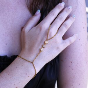 Bijoux de main