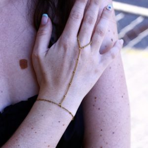Bijoux de main
